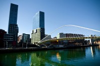 /album/vacacionesbilbao/las-torres-isozaki-atea-jpg/